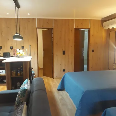 게스트하우스 Casa Laranjeiras 4*