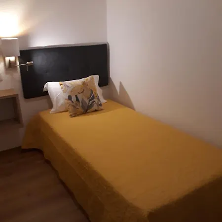 게스트하우스 Casa Laranjeiras 4*